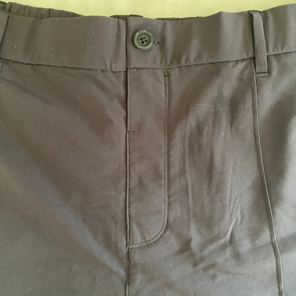 Tommy John Women's Medium Go Anywhere Short Black 4" Stretch Athletic Short - Picture 2 of 6